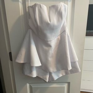 Lulu’s medium white romper